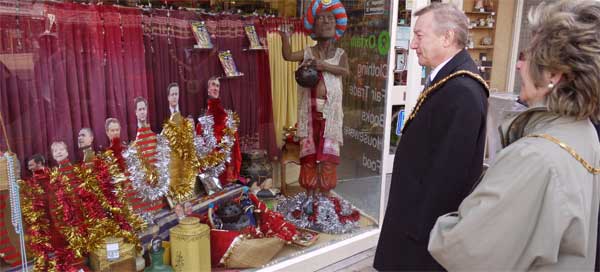 Window judging - Pinner Pantomime