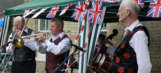 Pinner celebrates  April 2011