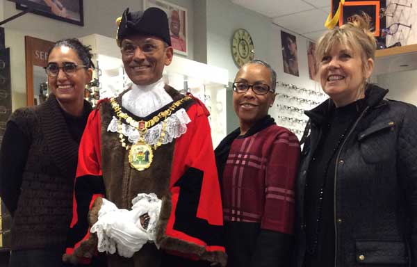 eyesey-mayor-lg-nov-19.jpg