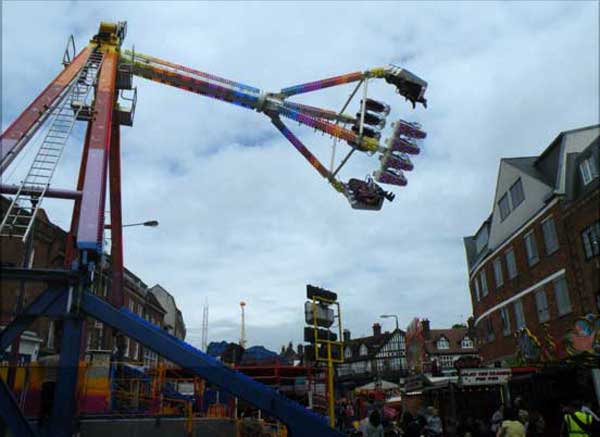 pinner-fair-lg-may-517.jpg